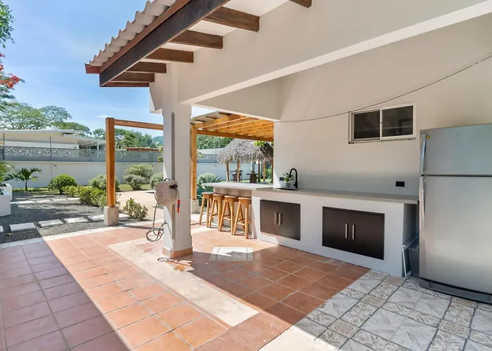 4br Tropical Retreat • Pool • • Golf Cart *
