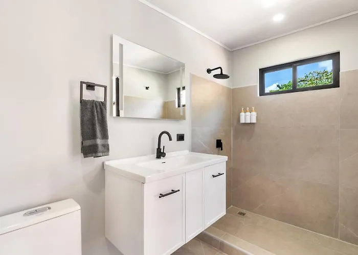4br Tropical Retreat • Pool • • Golf Cart Сasa de vacaciones *