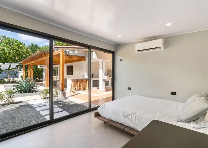 Сasa de vacaciones 4br Tropical Retreat • Pool • • Golf Cart