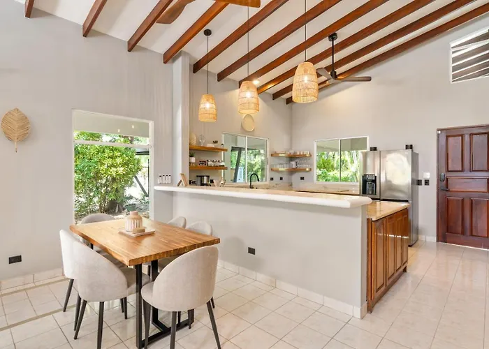 4br Tropical Retreat • Pool • • Golf Cart * Santa Cruz (Guanacaste)
