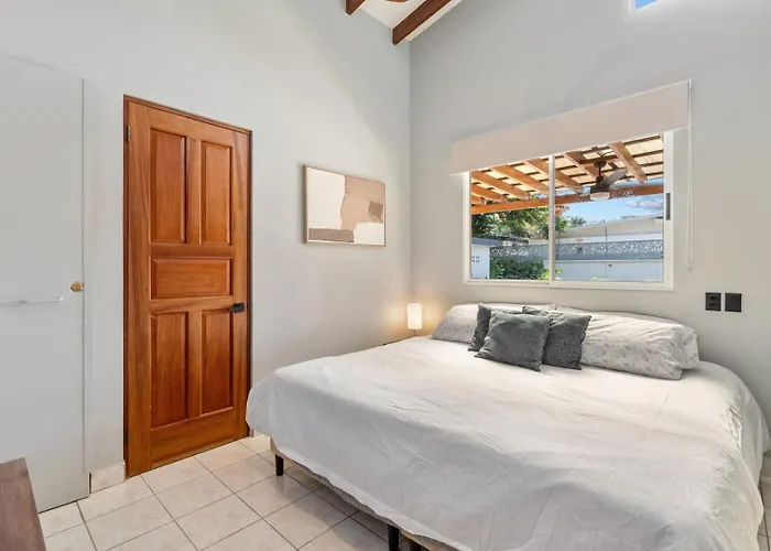 4br Tropical Retreat • Pool • • Golf Cart * Santa Cruz (Guanacaste)