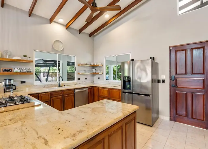 4br Tropical Retreat • Pool • • Golf Cart * Santa Cruz (Guanacaste)